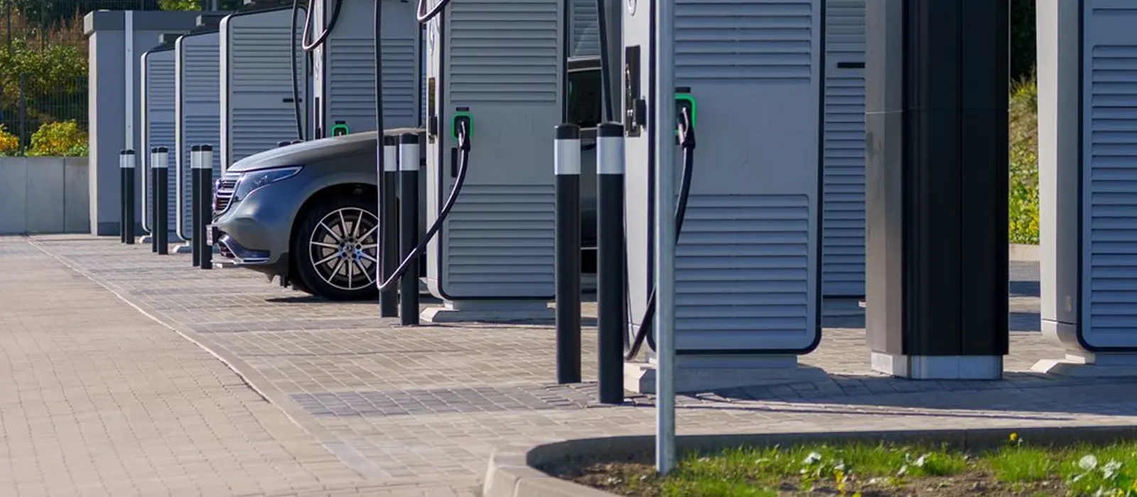 Global Electric Vehicle Market Trend and Forecast